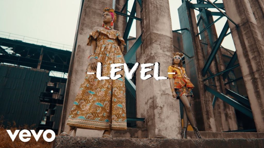 krizbeatz-ft-sean-tizzle-ceeboi-level-video-seekhypeng-1024×576.jpg