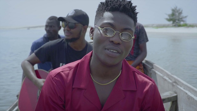 Reekado Banks Rora Acoustic Version Video