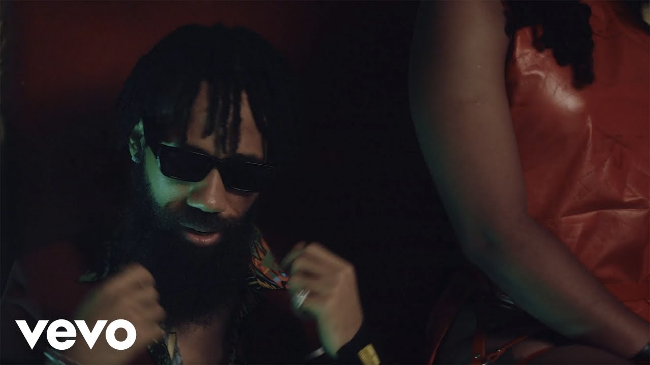 Phyno Stacks Video