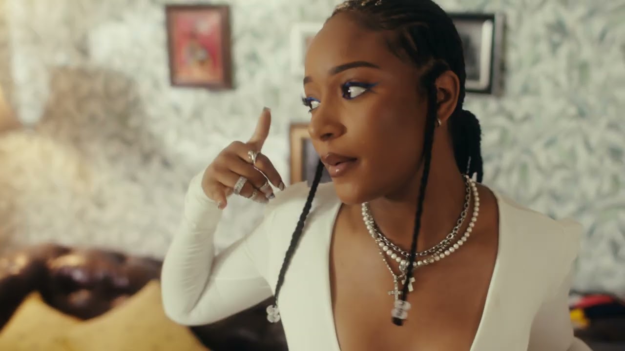 Iyanya-Call-Video