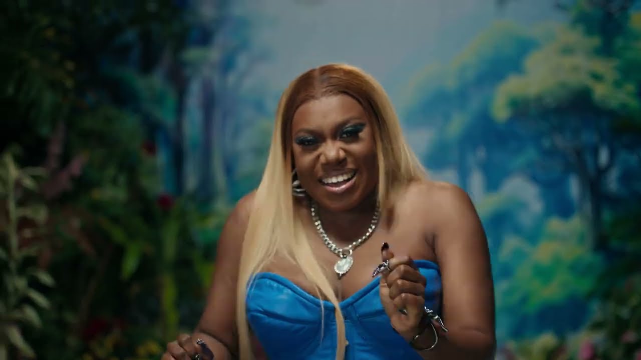 Niniola-Komiyo-Video